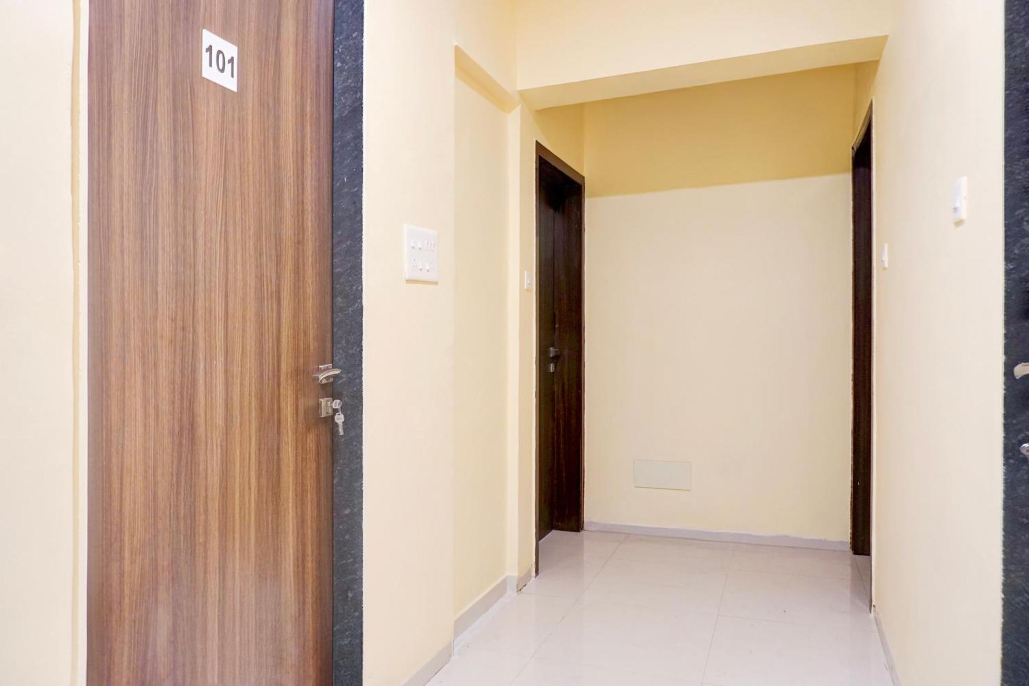 فندق Super Collection O Veerbhadra Nagar Baner Méribel Village المظهر الخارجي الصورة